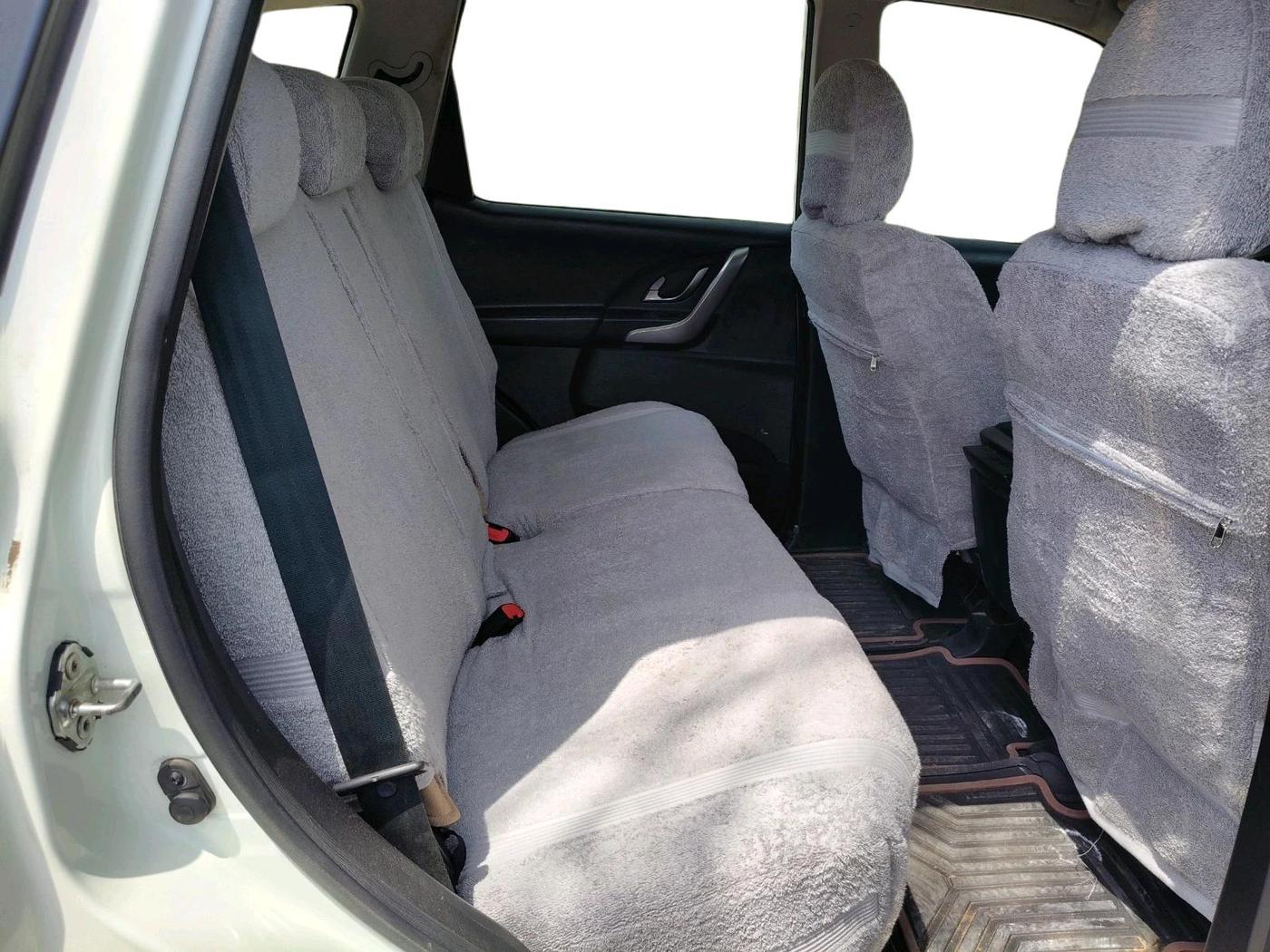 2021 Mahindra XUV500 W7, Diesel, Manual, 84,072 km, interior