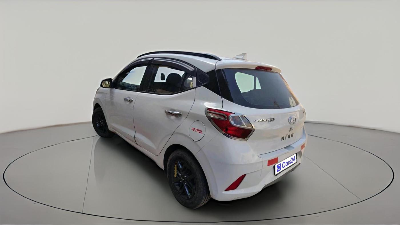 2020 Hyundai GRAND I10 NIOS SPORTZ 1.2 KAPPA VTVT, CNG, Manual, 3,75,000 km, exterior