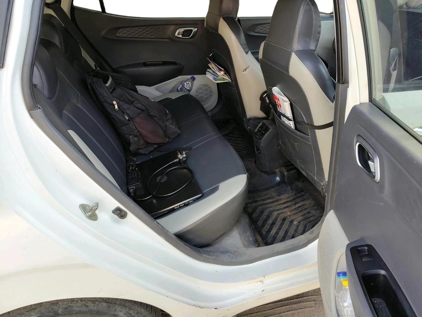 2020 Hyundai GRAND I10 NIOS SPORTZ 1.2 KAPPA VTVT, CNG, Manual, 3,75,000 km, interior