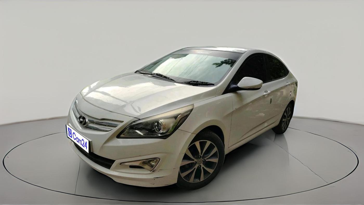 2017 Hyundai Verna 1.6 CRDI SX, Diesel, Manual, 1,42,273 km, exterior