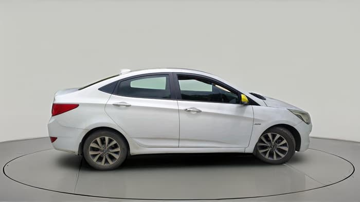 2016 Hyundai Verna 1.6 CRDI SX (O) AT, Diesel, Automatic, 1,31,452 km, exterior