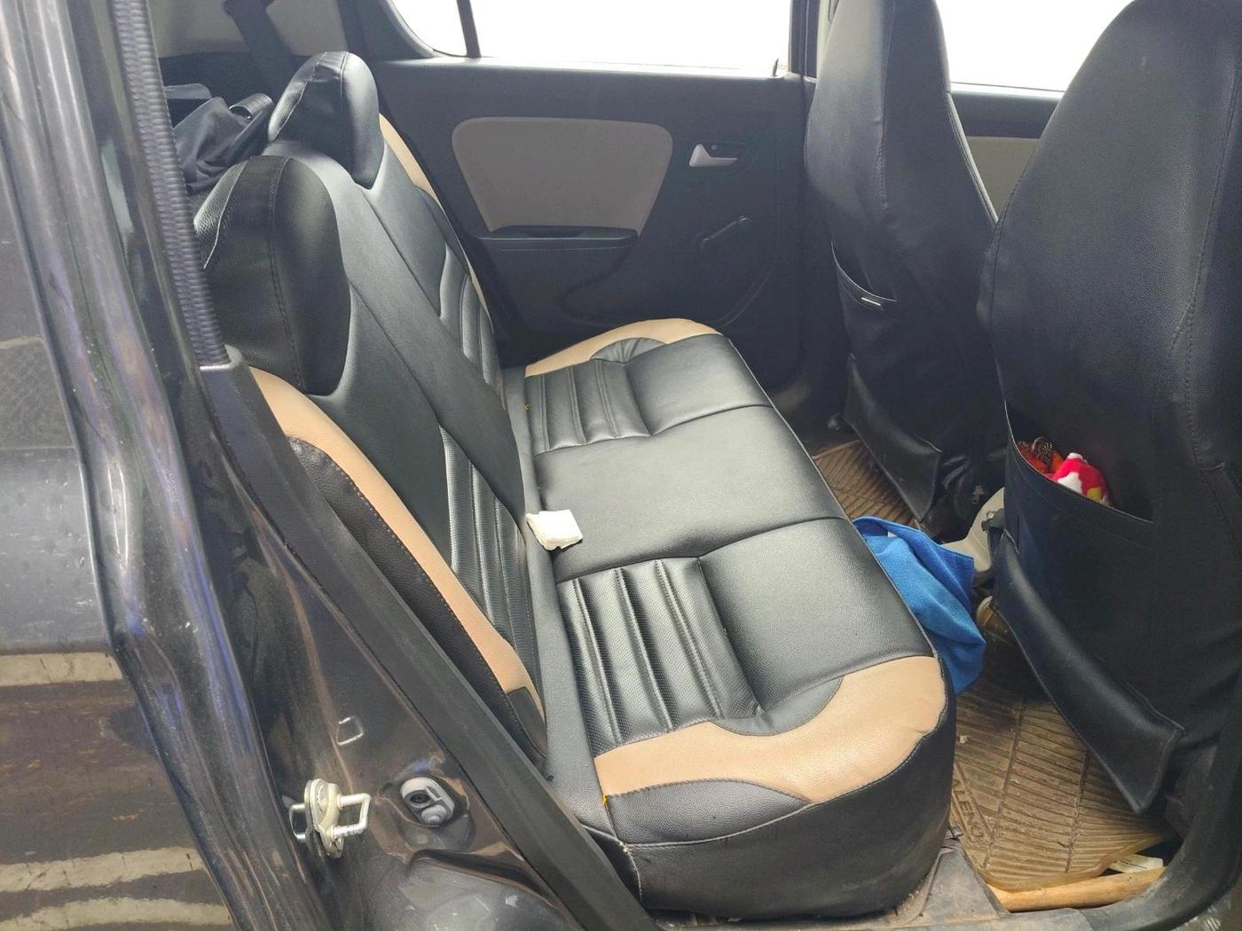 2019 Maruti Alto VXI, Petrol, Manual, 32,860 km, interior
