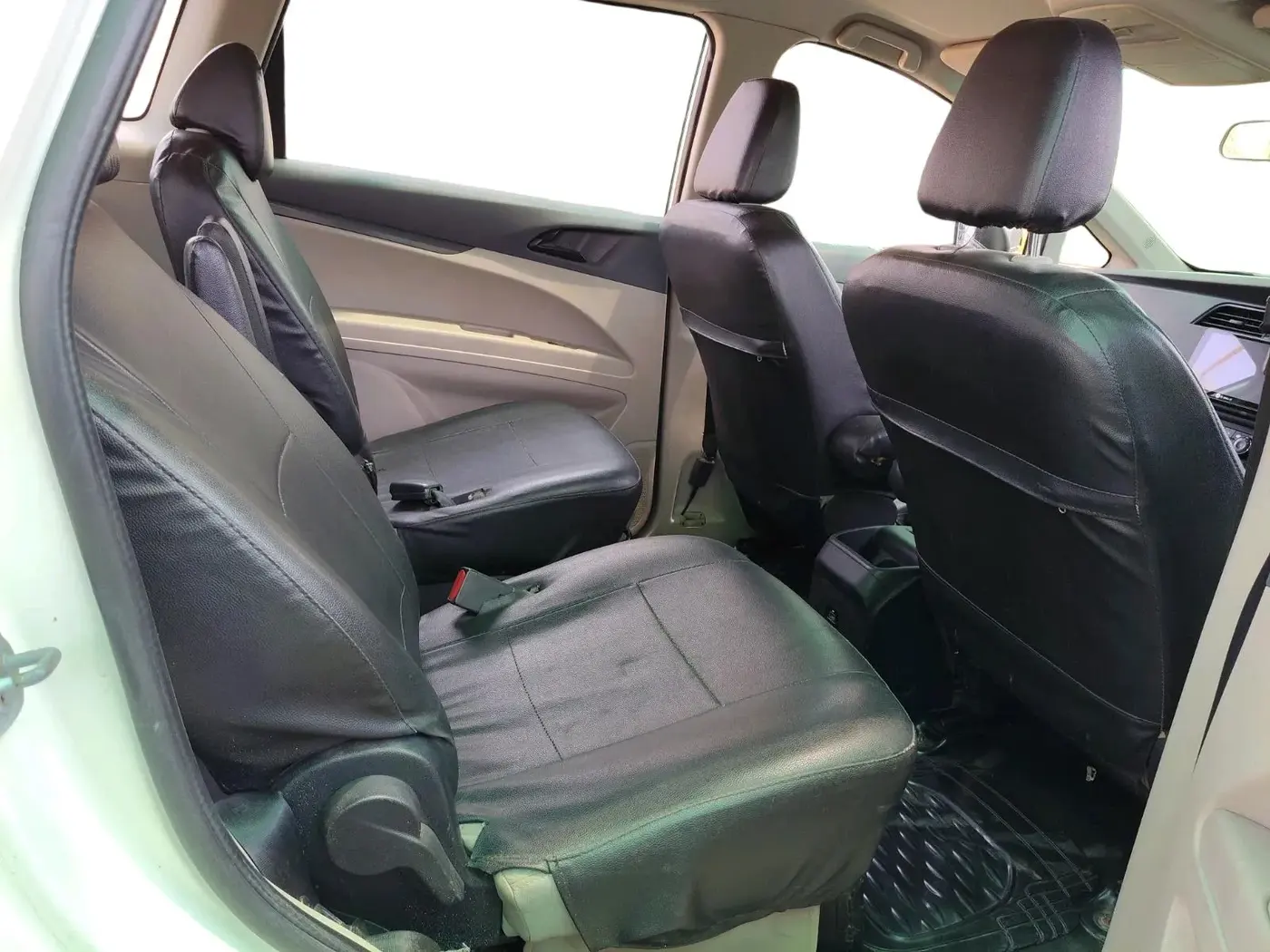 2019 Mahindra MARAZZO M2 7STR, Diesel, Manual, 1,46,858 km, interior