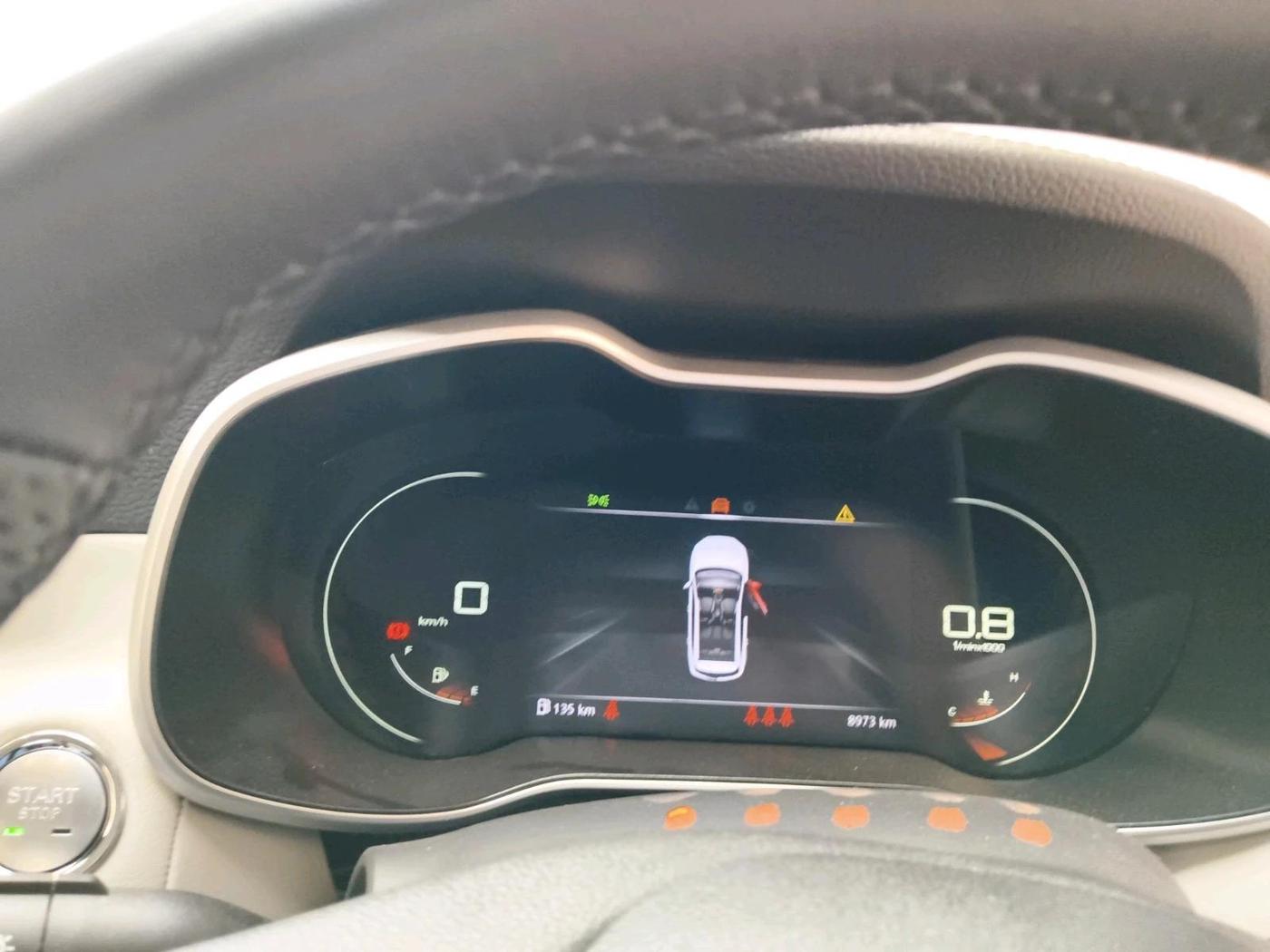 2024 MG ASTOR Select 1.5 MT (Ivory), Petrol, Manual, 10,500 km, interior