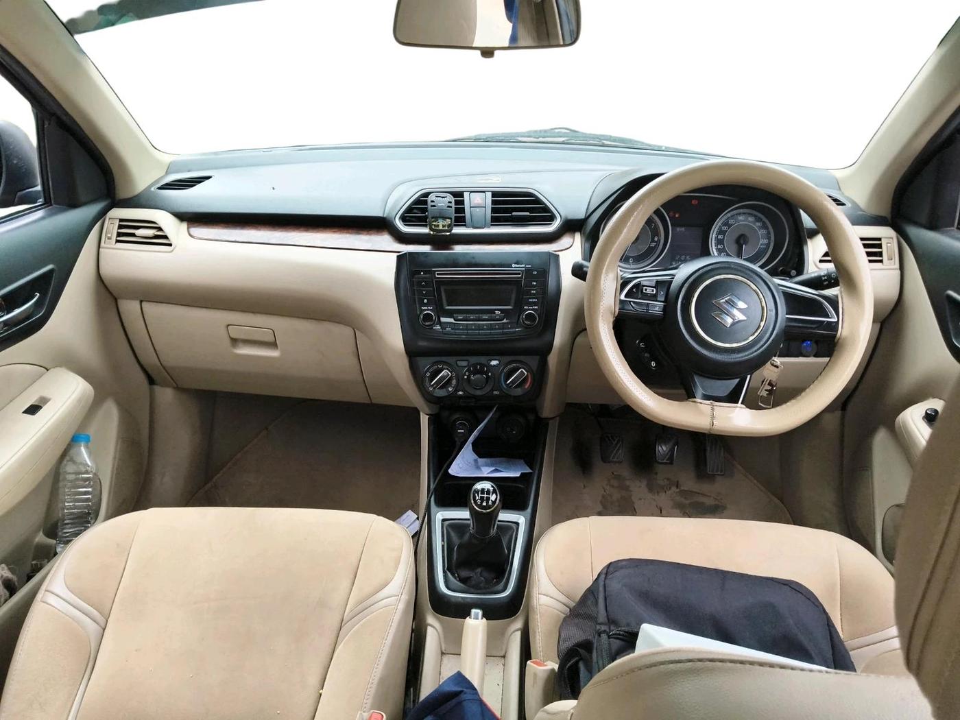 2019 Maruti Dzire VXI, CNG, Manual, 1,21,816 km, interior
