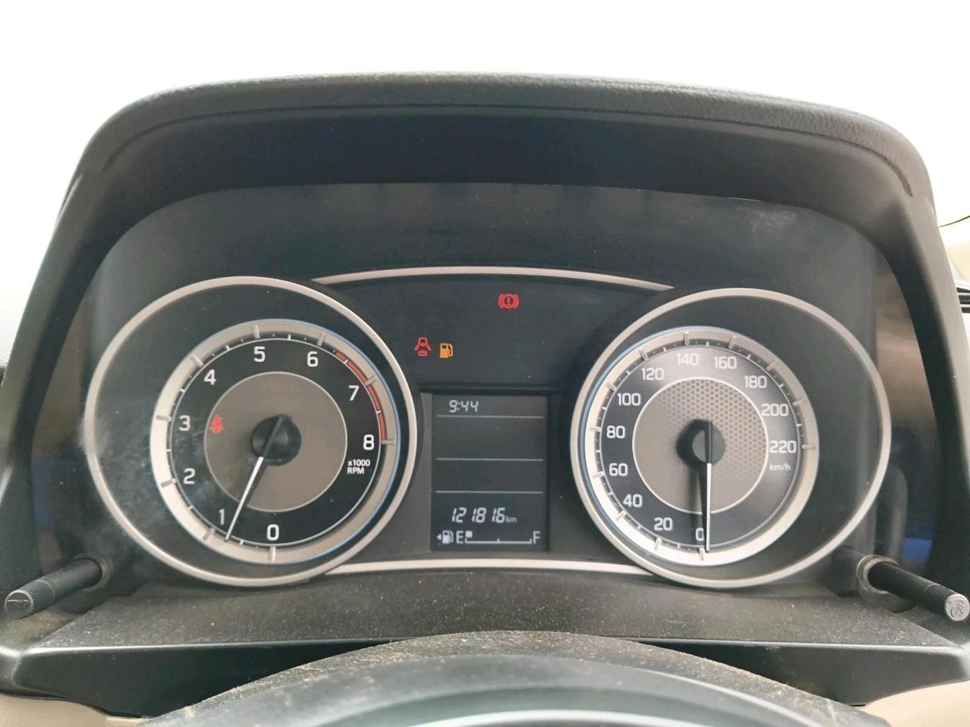 2019 Maruti Dzire VXI, CNG, Manual, 1,21,816 km, interior