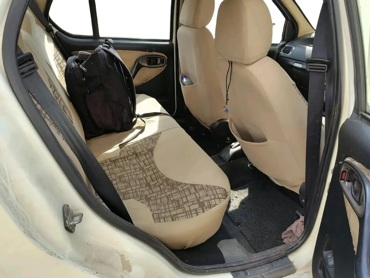 2013 Tata Indigo ECS LX TDI, Diesel, Manual, 1,49,871 km, interior