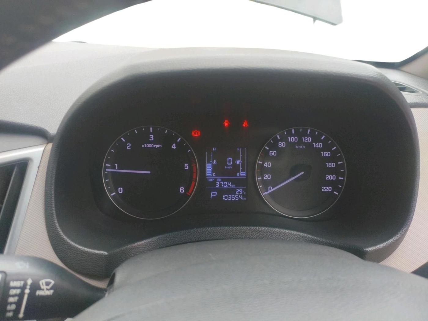 2016 Hyundai Creta SX PLUS AT 1.6 DIESEL, Diesel, Automatic, 1,03,554 km, interior