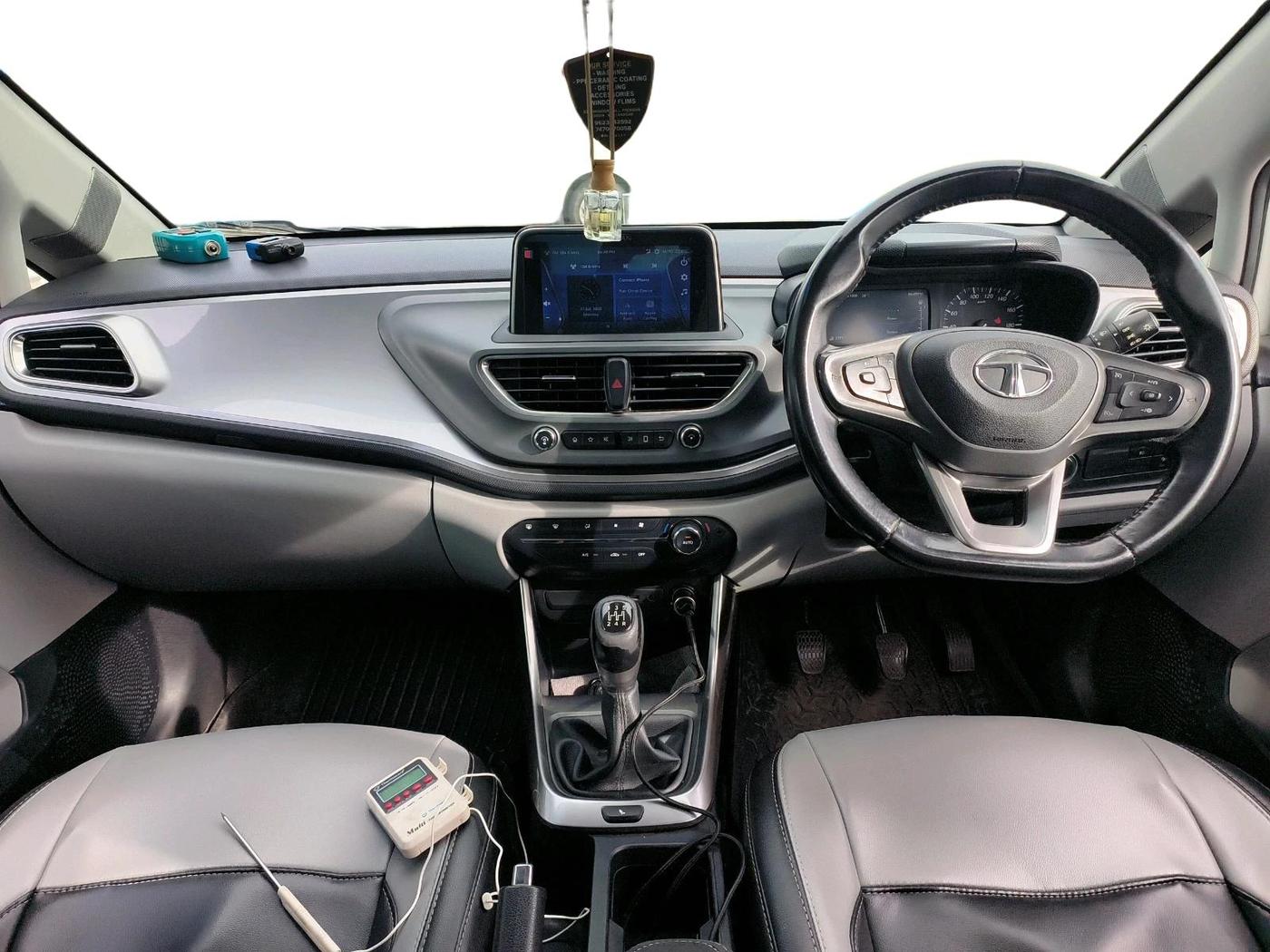 2021 Tata ALTROZ XZ PETROL, Petrol, Manual, 73,961 km, interior
