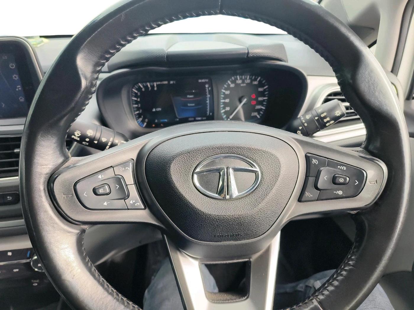 2021 Tata ALTROZ XZ PETROL, Petrol, Manual, 73,961 km, interior