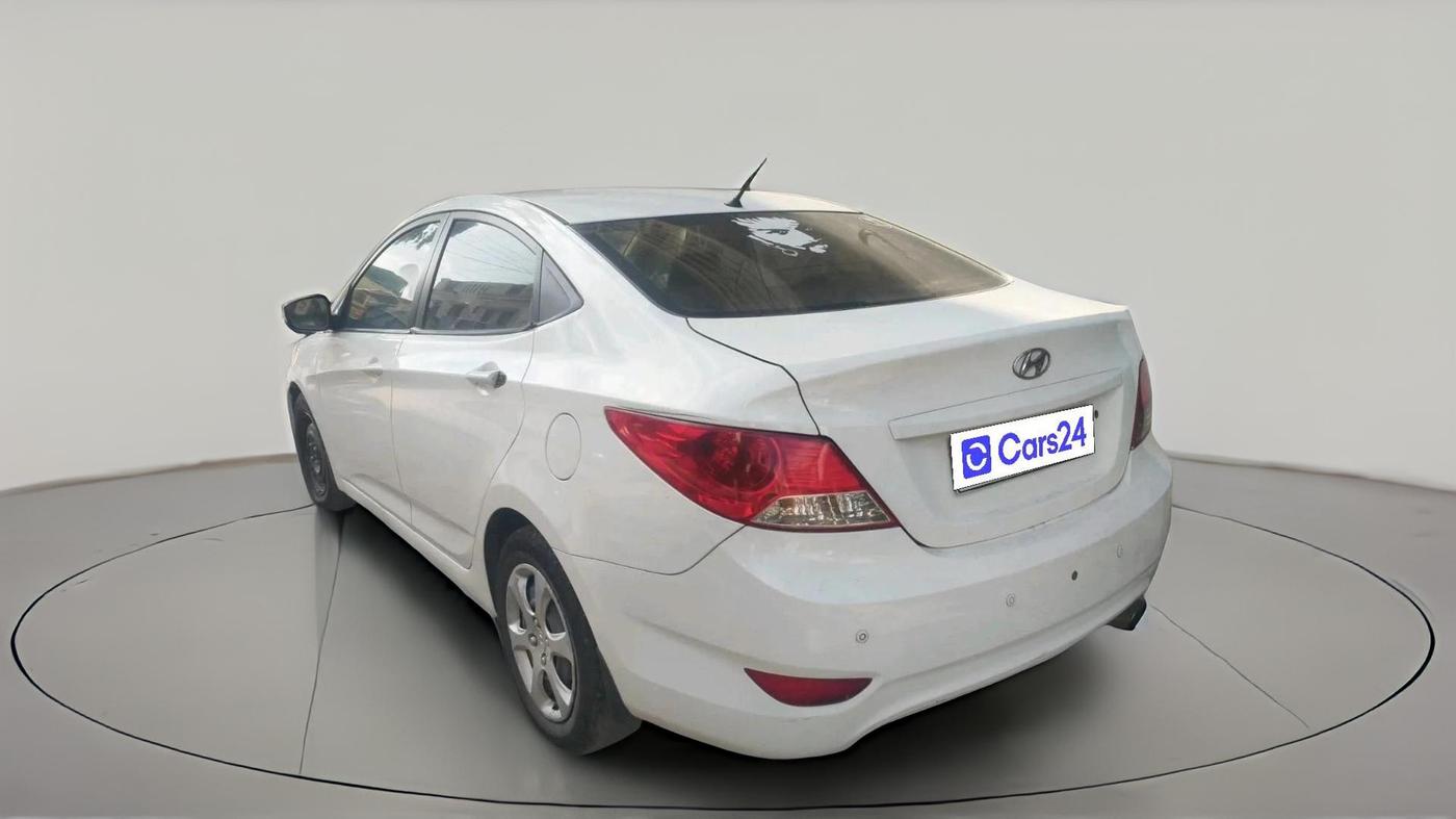 2012 Hyundai Verna FLUIDIC 1.4 CRDI, Diesel, Manual, 1,85,787 km, exterior