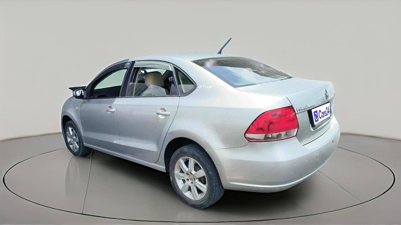 2013 Volkswagen Vento COMFORTLINE DIESEL 1.6, Diesel, Manual, 91,534 km, exterior