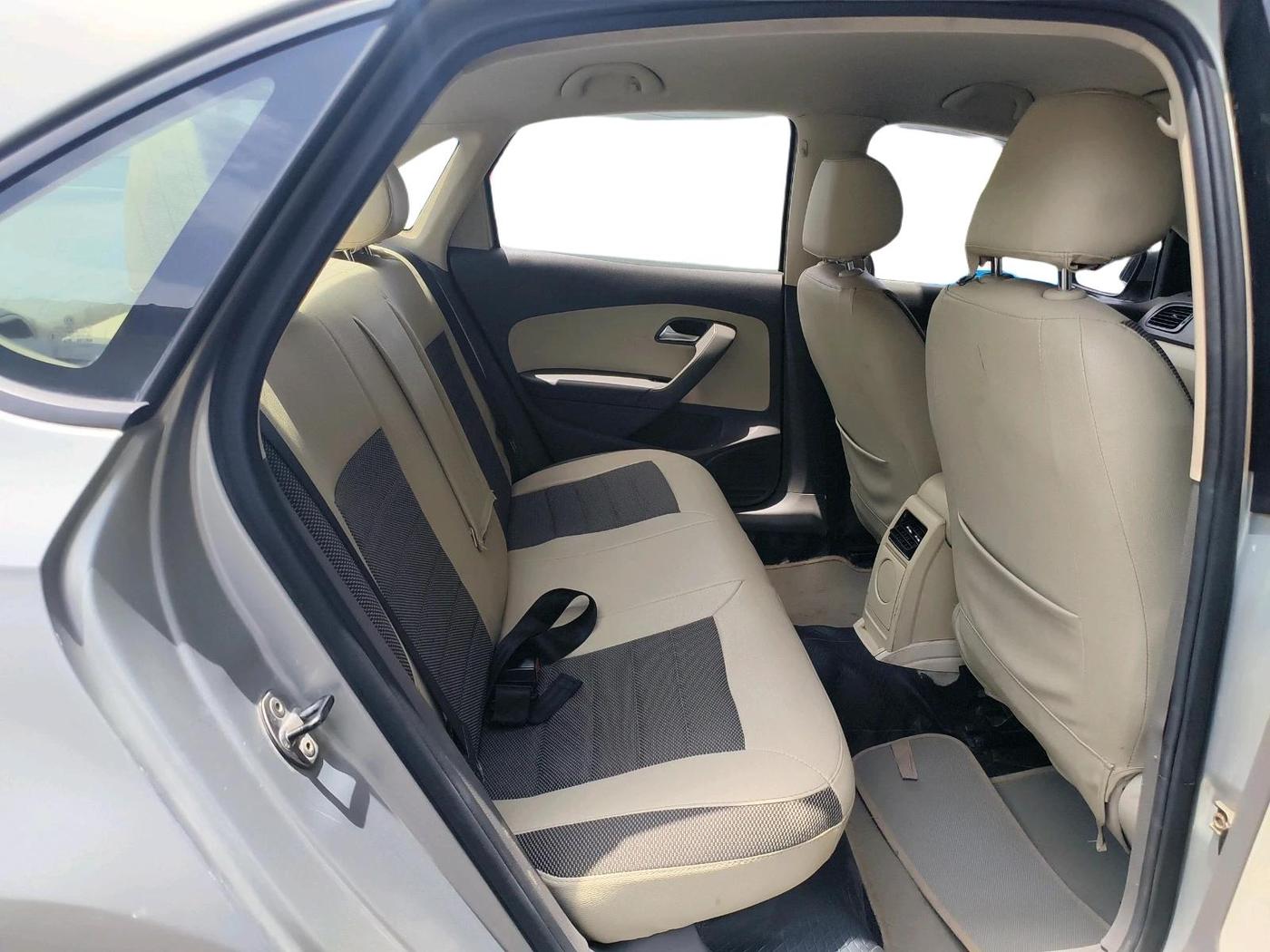 2013 Volkswagen Vento COMFORTLINE DIESEL 1.6, Diesel, Manual, 91,534 km, interior
