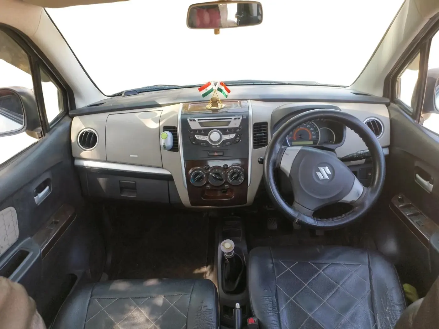 2015 Maruti Wagon R 1.0 VXI, Petrol, Manual, 1,49,096 km, interior