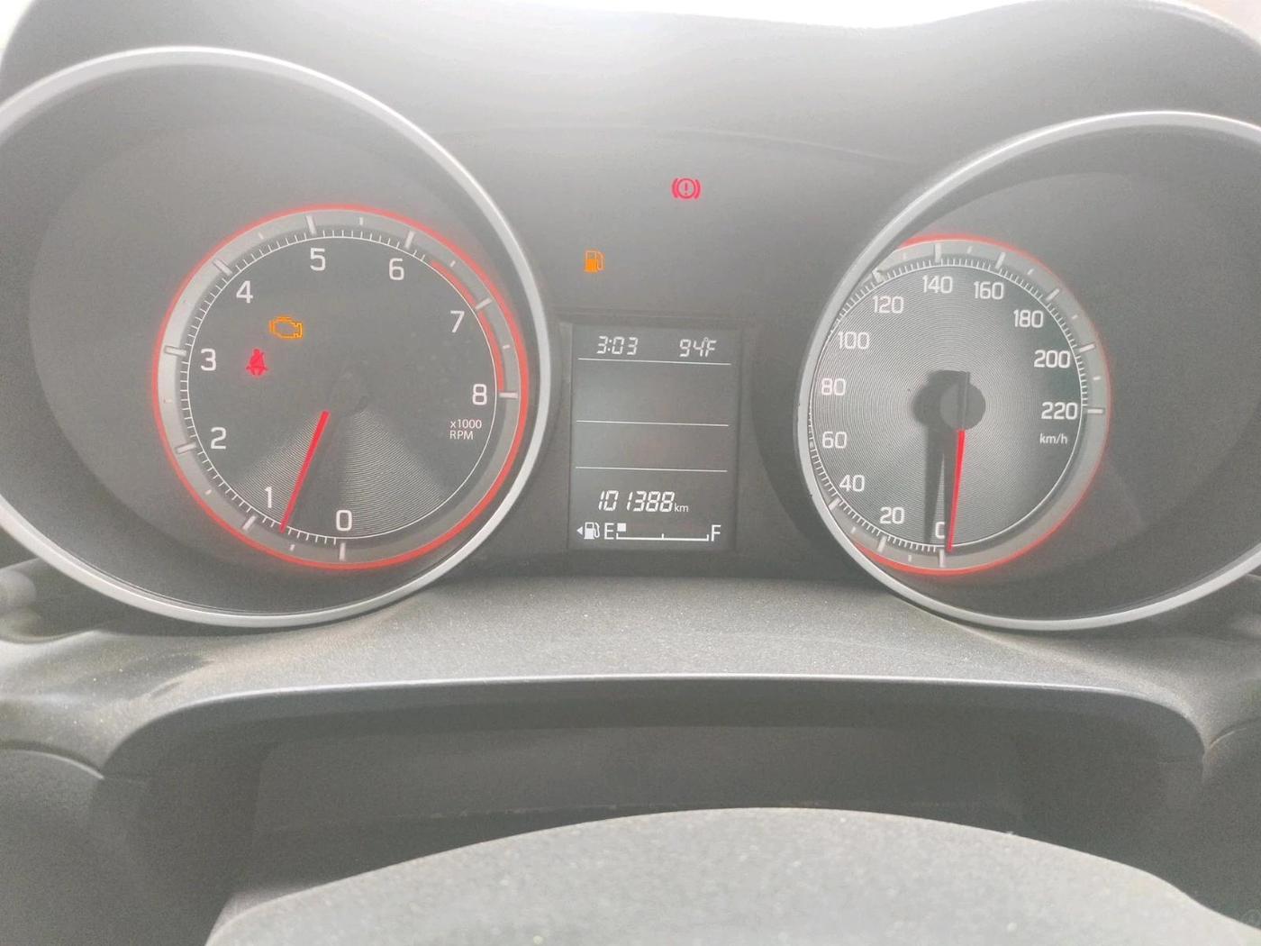 2022 Maruti Swift ZXI, Petrol, Manual, 1,01,388 km, interior