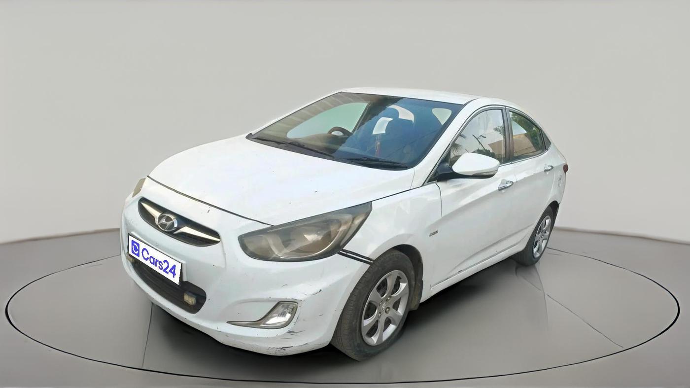 2011 Hyundai Verna FLUIDIC 1.6 CRDI EX, Diesel, Manual, 20,10,000 km, exterior