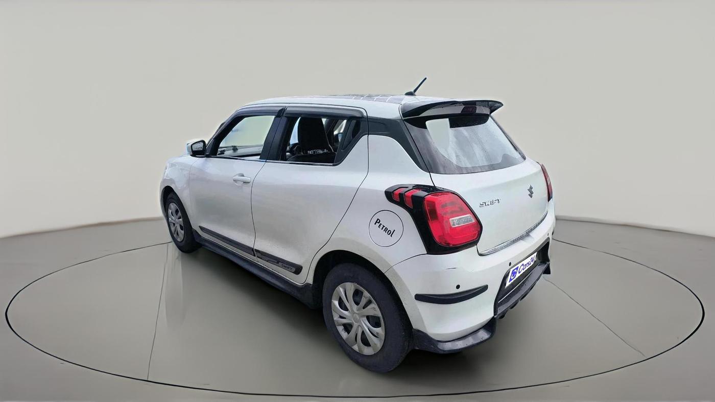 2018 Maruti Swift VXI, CNG, Manual, 60,696 km, exterior