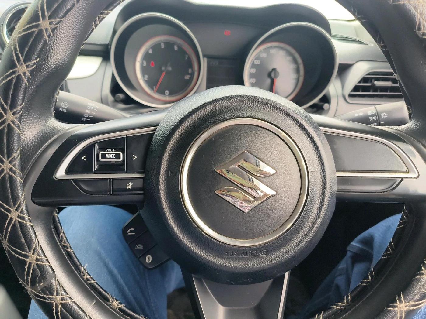 2018 Maruti Swift VXI, CNG, Manual, 60,696 km, interior