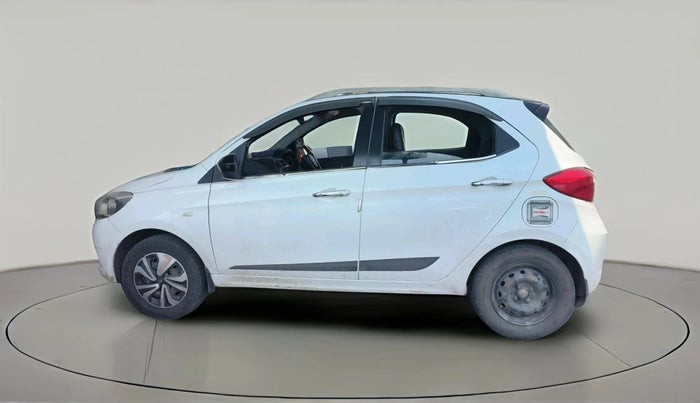 2017 Tata Tiago WIZZ EDITION PETROL, Petrol, Manual, 1,04,305 km, exterior