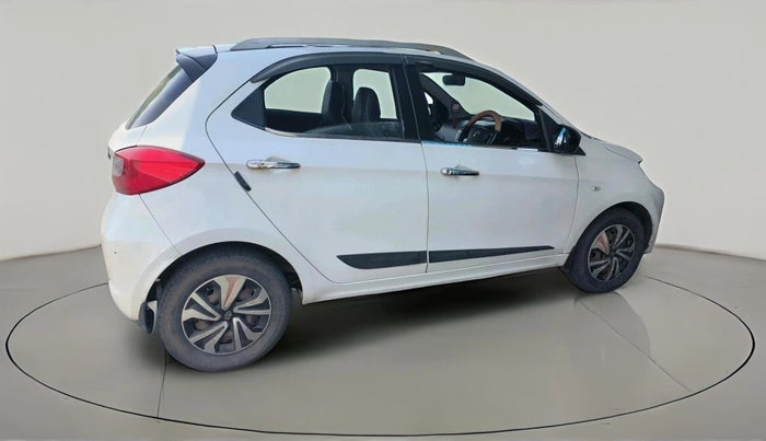 2017 Tata Tiago WIZZ EDITION PETROL, Petrol, Manual, 1,04,305 km, exterior