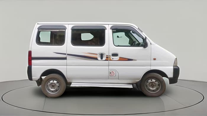 2017 Maruti Eeco 5 STR WITH A/C+HTR, Petrol, Manual, 1,86,309 km, exterior