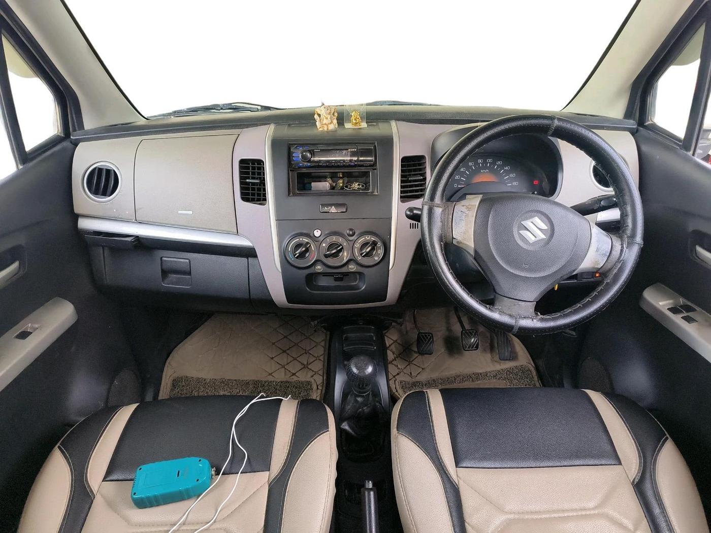 2013 Maruti Wagon R 1.0 LXI CNG, CNG, Manual, 1,02,262 km, interior