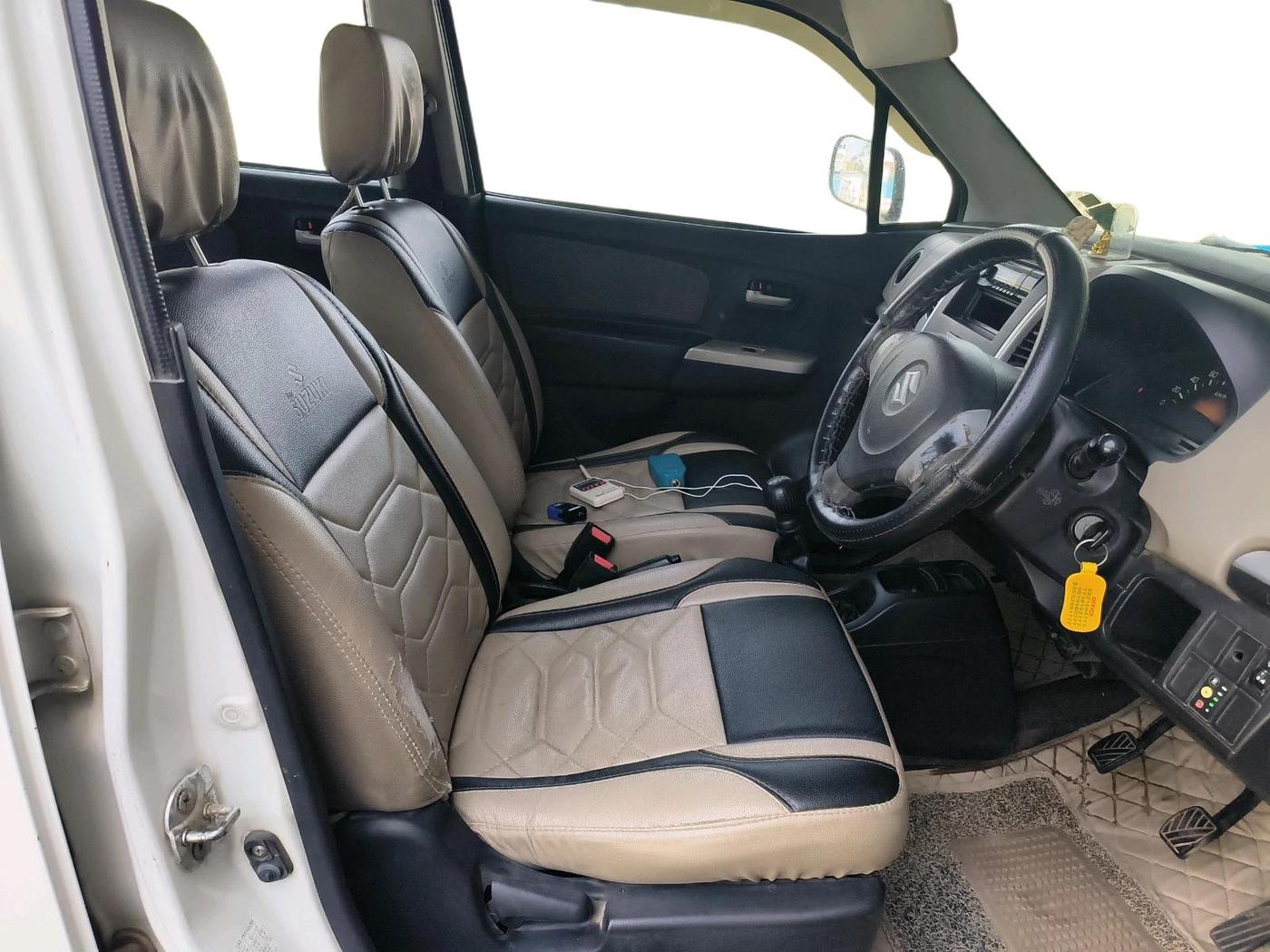 2013 Maruti Wagon R 1.0 LXI CNG, CNG, Manual, 1,02,262 km, interior
