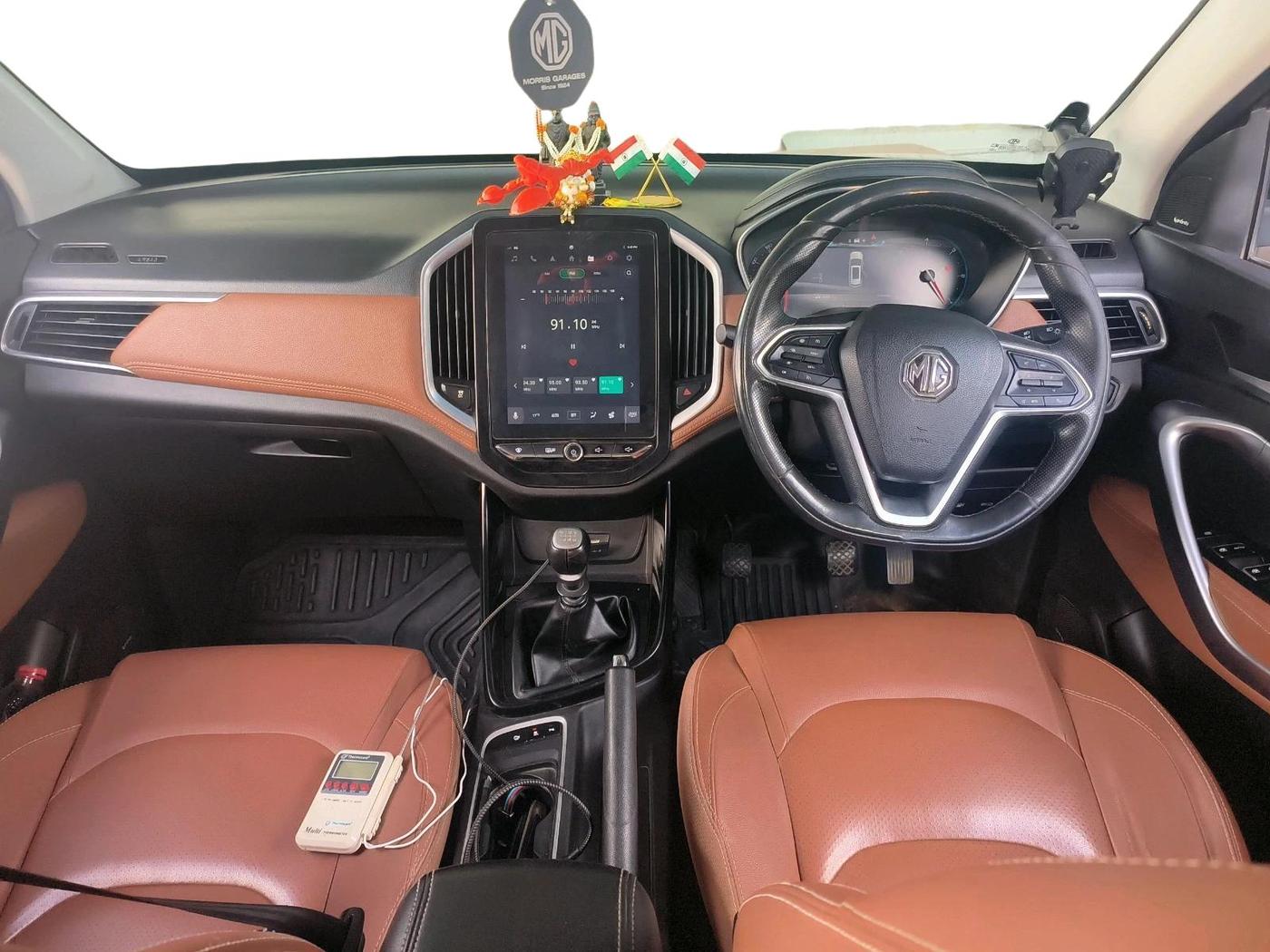 2020 MG HECTOR PLUS SHARP 2.0 DIESEL TURBO MT 6-STR, Diesel, Manual, 1,72,162 km, interior
