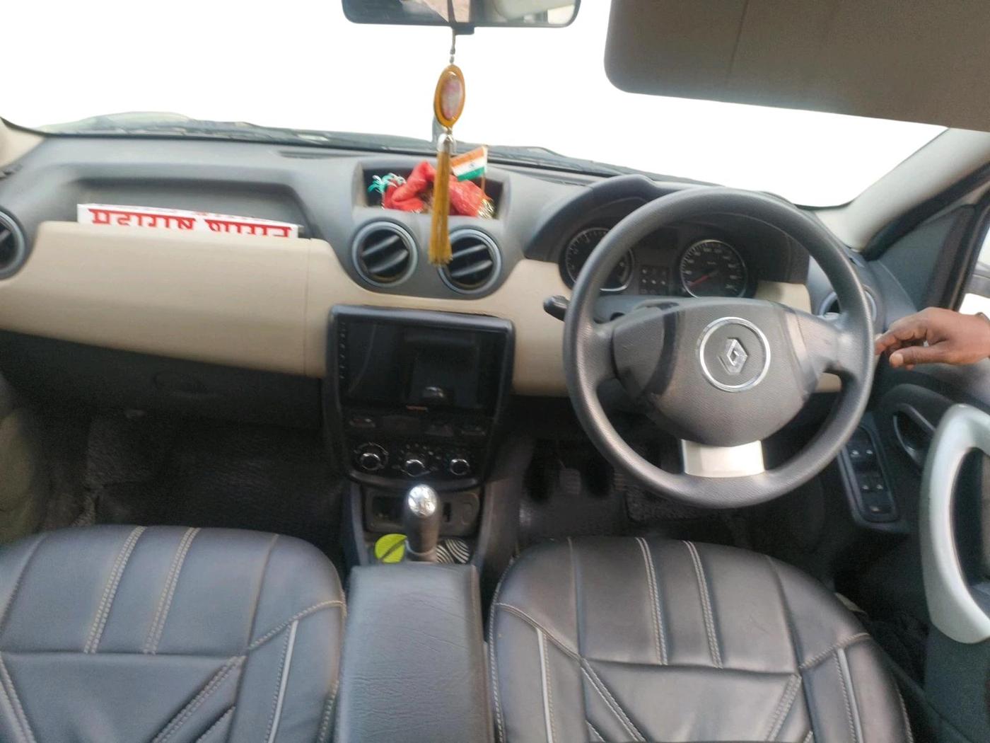 2013 Renault Duster 110 PS RXL DIESEL, Diesel, Manual, 90,646 km, interior