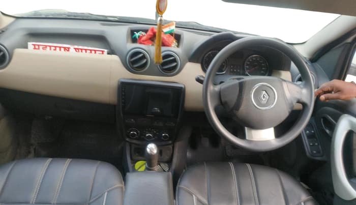 2013 Renault Duster 110 PS RXL DIESEL, Diesel, Manual, 90,646 km, interior