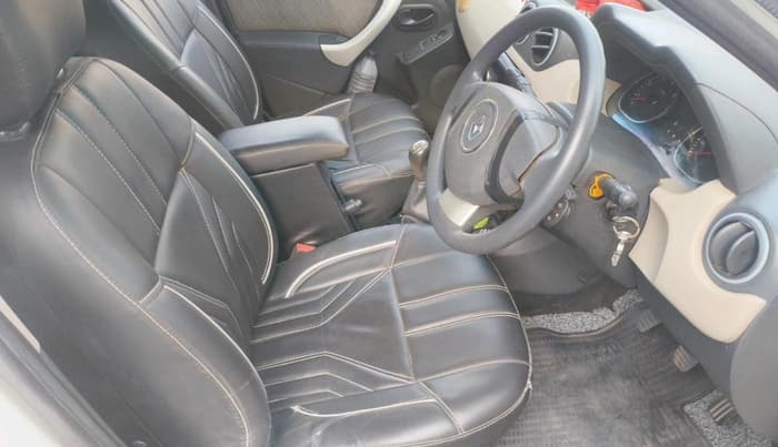 2013 Renault Duster 110 PS RXL DIESEL, Diesel, Manual, 90,646 km, interior