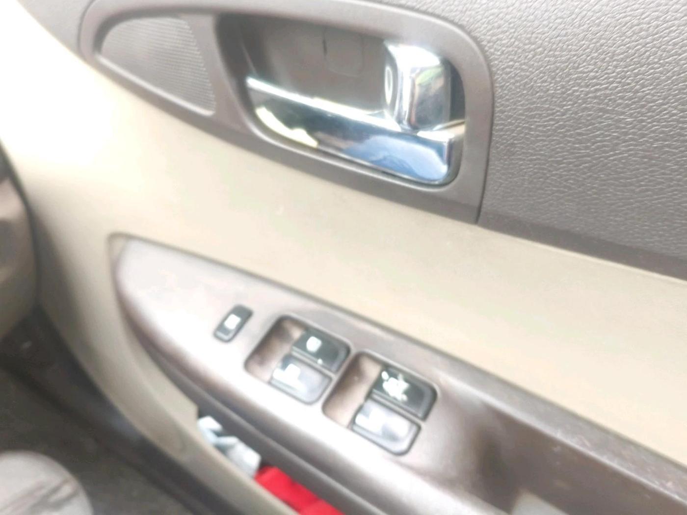 2011 Hyundai i20 MAGNA 1.2, CNG, Manual, 1,21,182 km, interior
