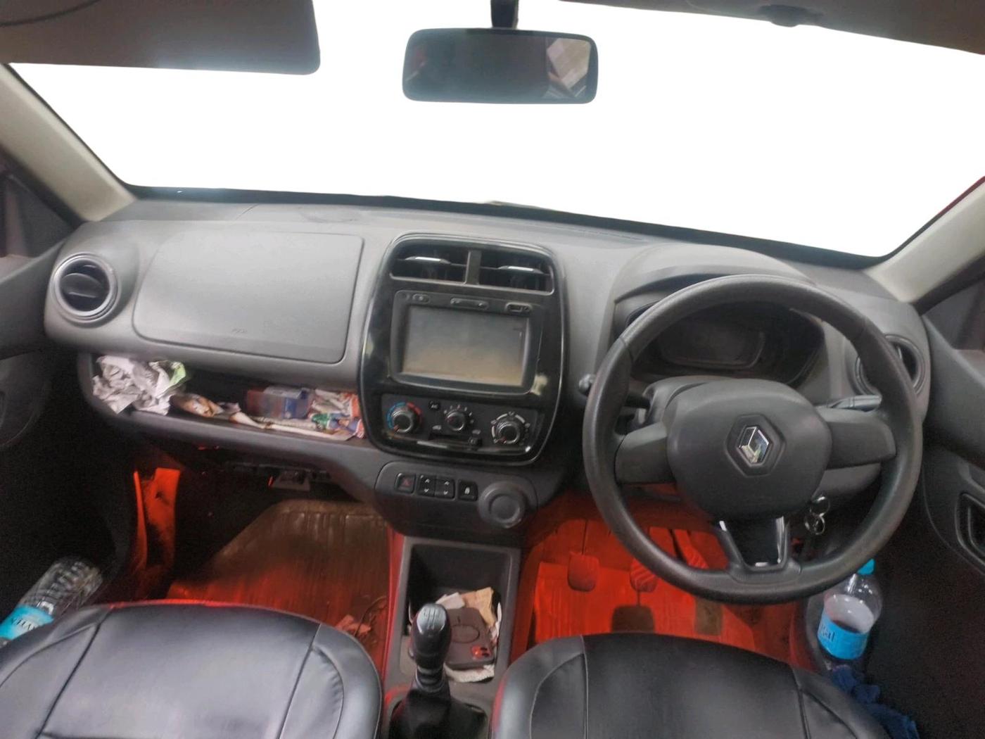 2016 Renault Kwid RXT 0.8, Petrol, Manual, 1,24,944 km, interior