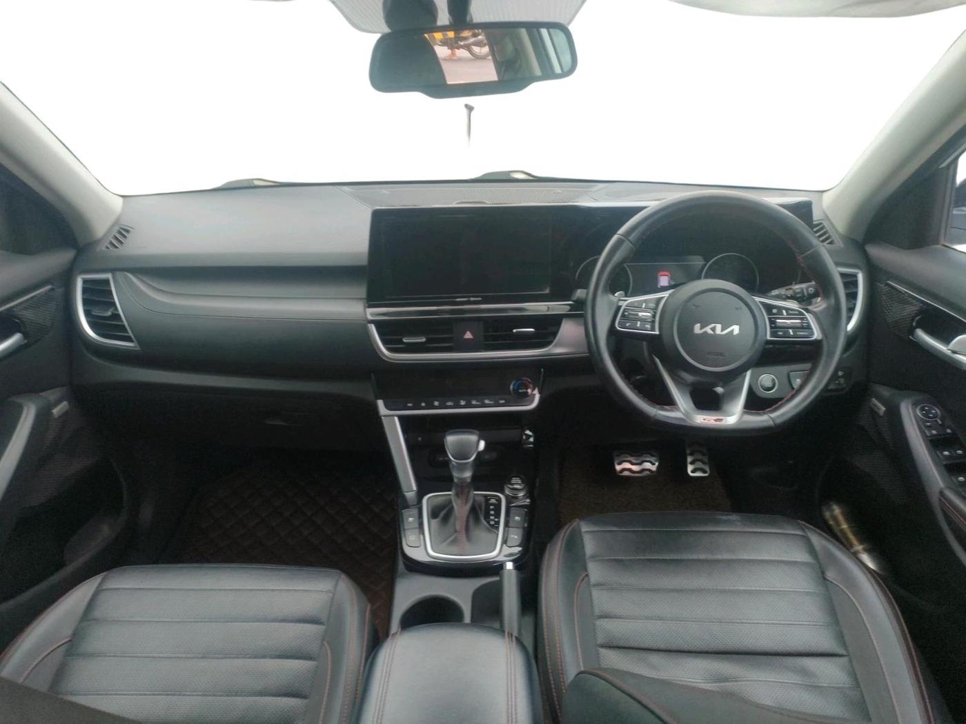 2021 KIA SELTOS GTX PLUS 1.5 DIESEL AT DUAL TONE, Diesel, Automatic, 1,17,336 km, interior