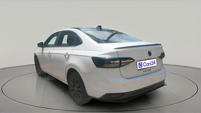 2025 Volkswagen VIRTUS HIGHLINE TSI 1.0 AT, Petrol, Automatic, 13,325 km, exterior