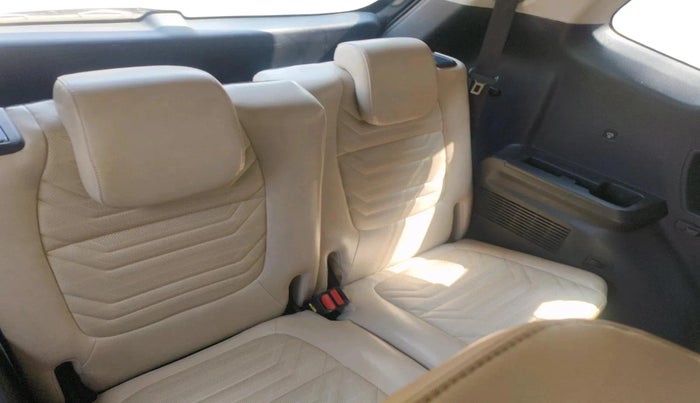 2022 KIA CARENS LUXURY PLUS 1.5 DIESEL 6 STR, Diesel, Manual, 64,504 km, interior