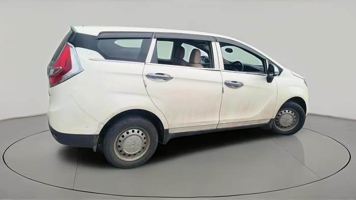 2019 Mahindra MARAZZO M2 8 STR, Diesel, Manual, 2,23,731 km, exterior