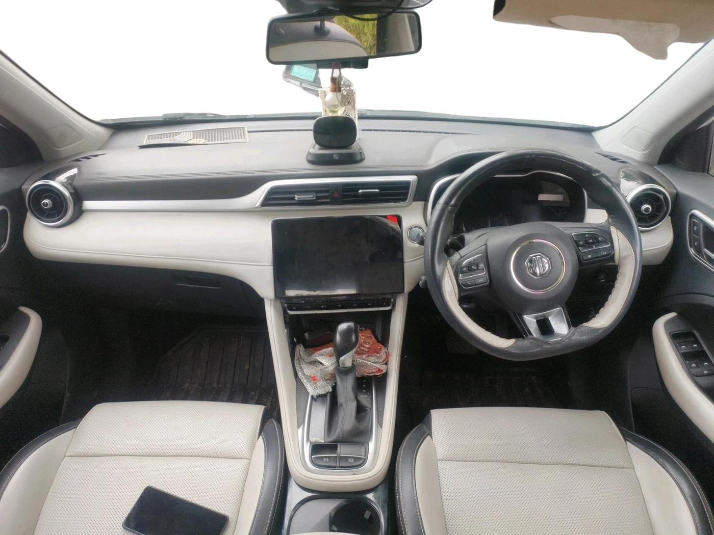 2022 MG ASTOR SHARP 1.5 CVT, Petrol, Automatic, 36,036 km, interior