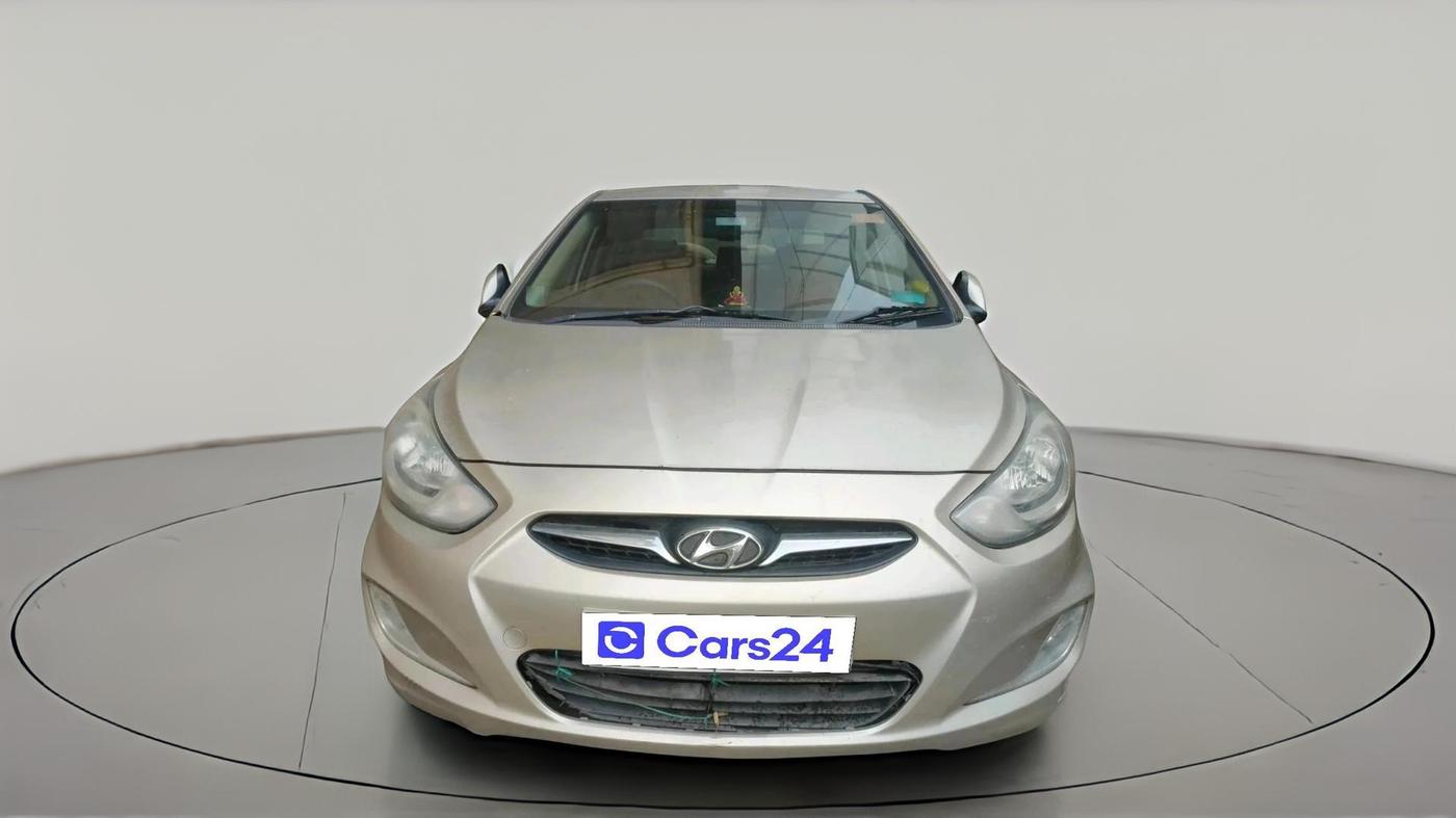 2013 Hyundai Verna FLUIDIC 1.6 CRDI SX, Diesel, Manual, 1,75,020 km, exterior