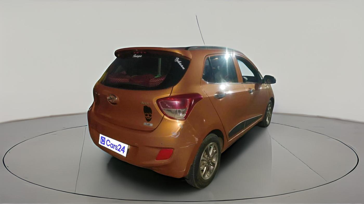 2016 Hyundai Grand i10 ASTA (O) 1.2 KAPPA VTVT, Petrol, Manual, 1,21,189 km, exterior