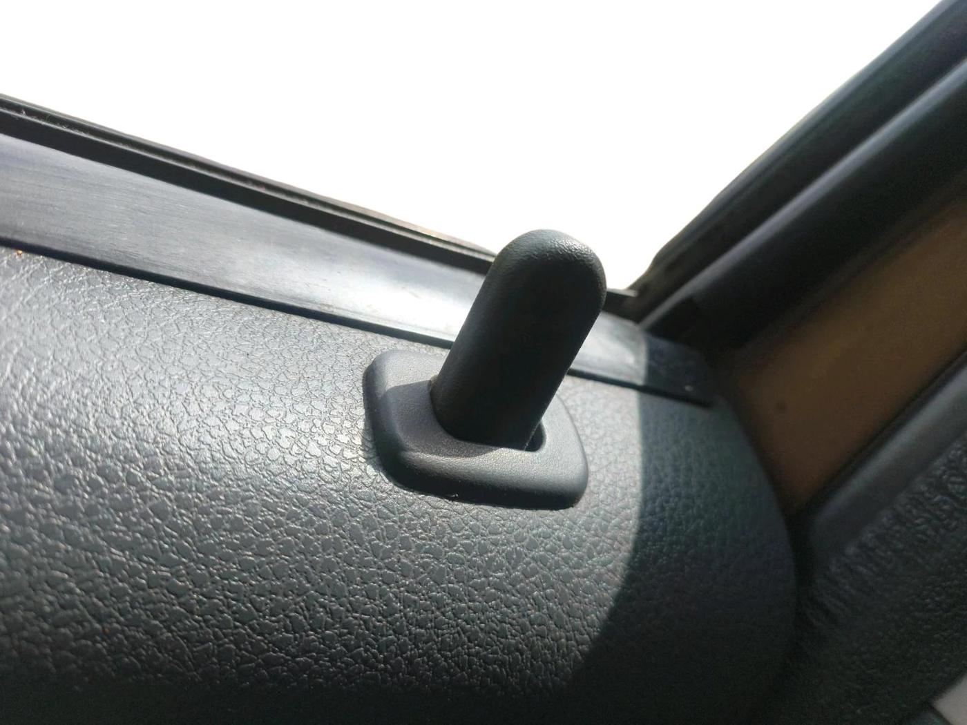 2014 Renault Duster RXL PETROL, Petrol, Manual, 92,326 km, interior