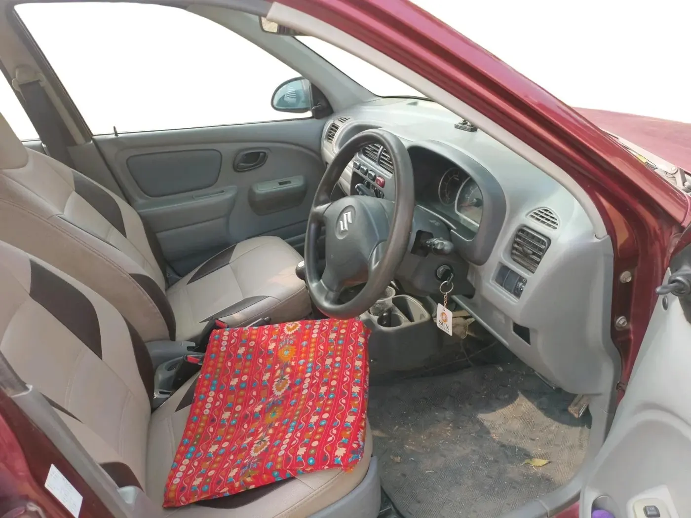 2011 Maruti Alto K10 VXI, Petrol, Manual, 1,27,927 km, interior