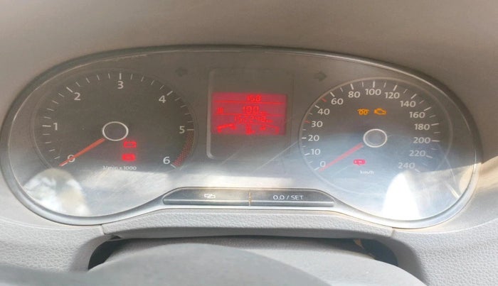 2012 Volkswagen Vento TRENDLINE DIESEL 1.6, Diesel, Manual, 1,55,248 km, interior