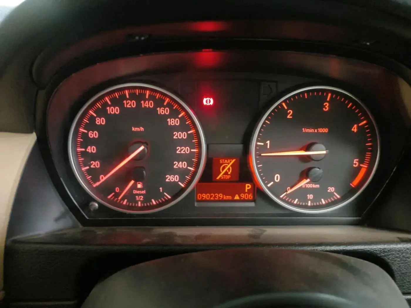 2013 BMW X1 SDRIVE 20D, Diesel, Automatic, 90,239 km, interior