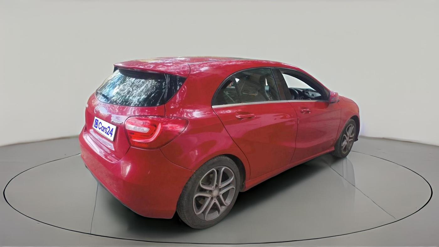2014 Mercedes Benz A Class A180 SPORT PETROL, Petrol, Automatic, 1,79,900 km, exterior
