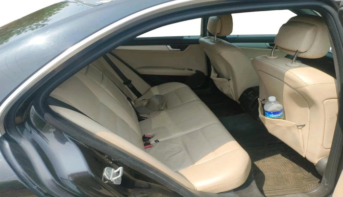 2013 Mercedes Benz C Class C250 CDI AT AVANTGARDE, Diesel, Automatic, 1,41,000 km, interior