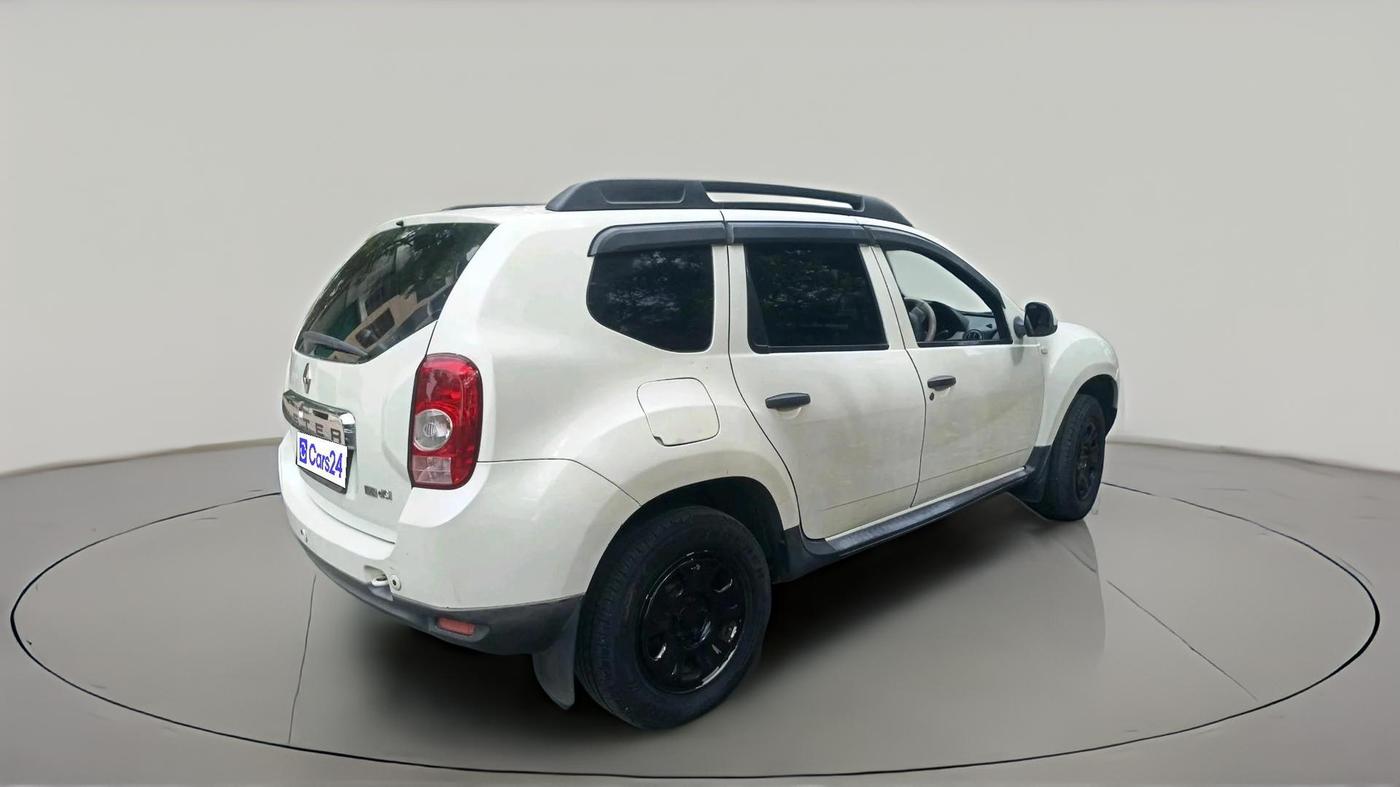 2013 Renault Duster 110 PS RXL DIESEL, Diesel, Manual, 1,30,476 km, exterior