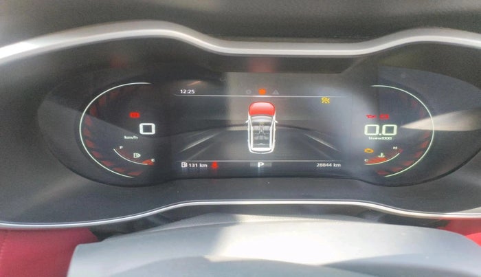 2022 MG ASTOR SAVVY 1.5 CVT S RED, Petrol, Automatic, 28,844 km, interior