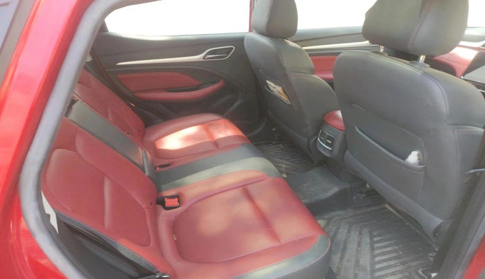 2022 MG ASTOR SAVVY 1.5 CVT S RED, Petrol, Automatic, 28,844 km, interior