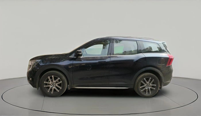 2024 Mahindra XUV700 AX 7 Luxury Pack D AT 6 STR, Diesel, Automatic, 19,516 km, exterior